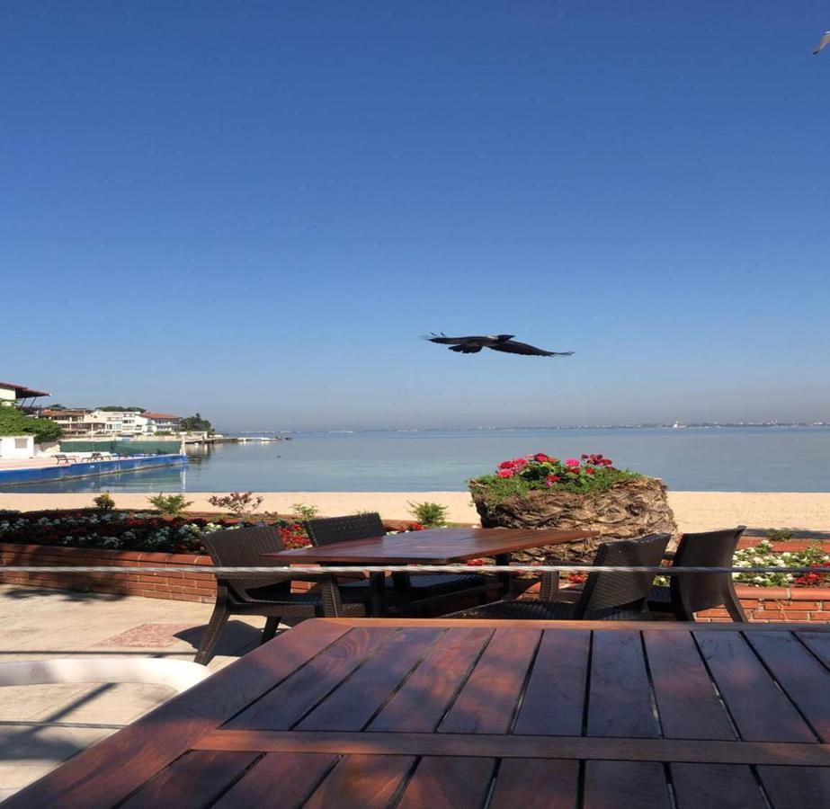 Paradise Island Hotel Darica  Ngoại thất bức ảnh