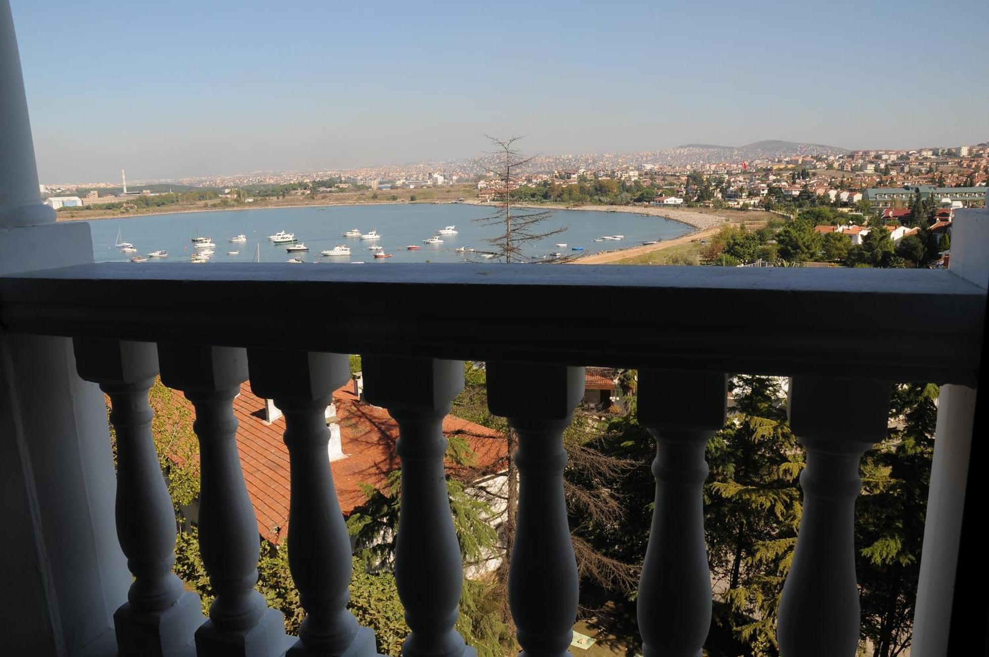 Paradise Island Hotel Darica  Ngoại thất bức ảnh