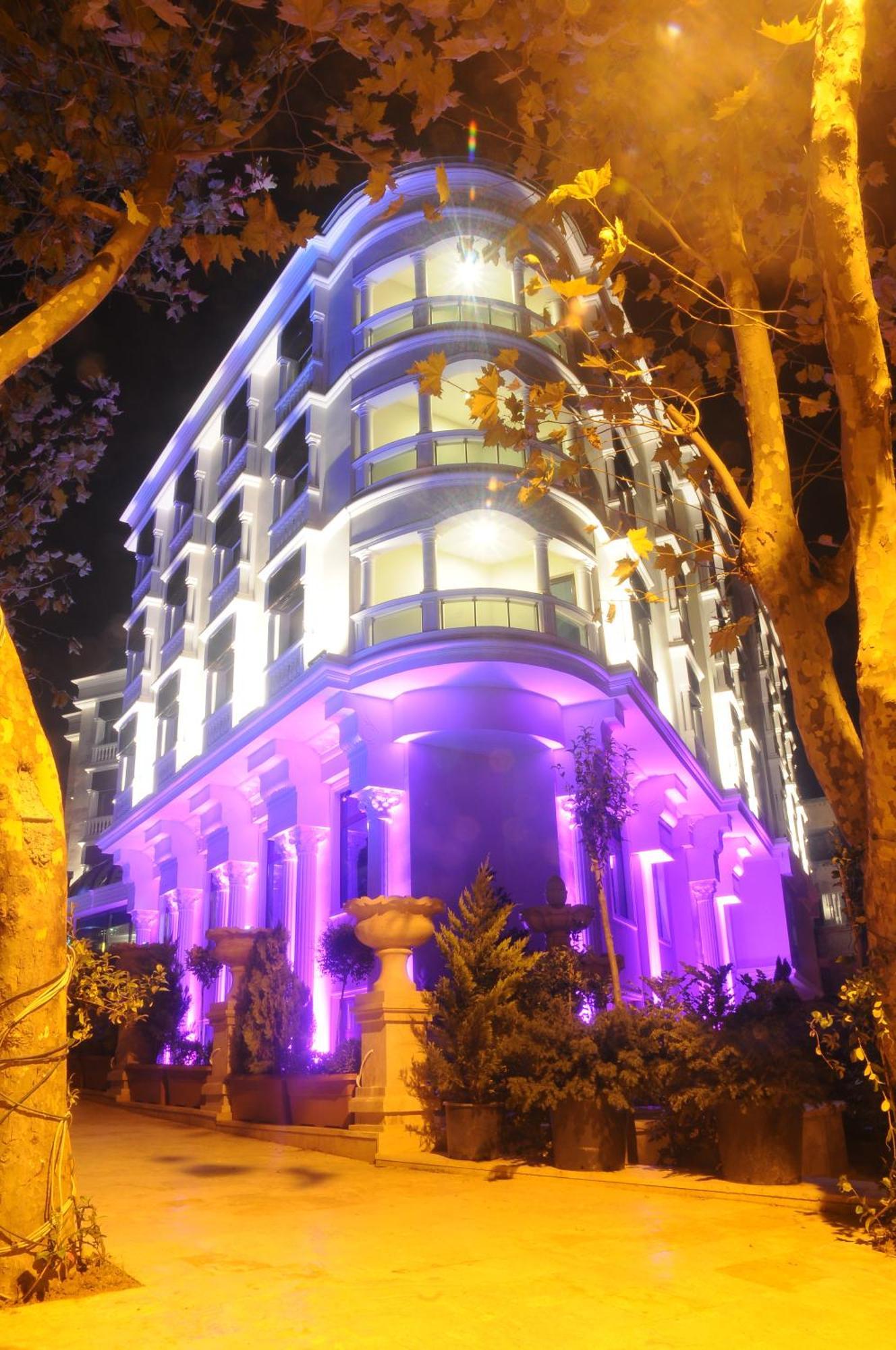 Paradise Island Hotel Darica  Ngoại thất bức ảnh