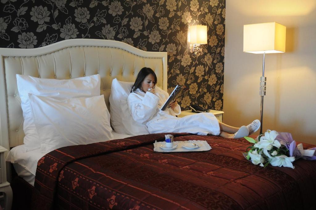 Paradise Island Hotel Darica  Phòng bức ảnh